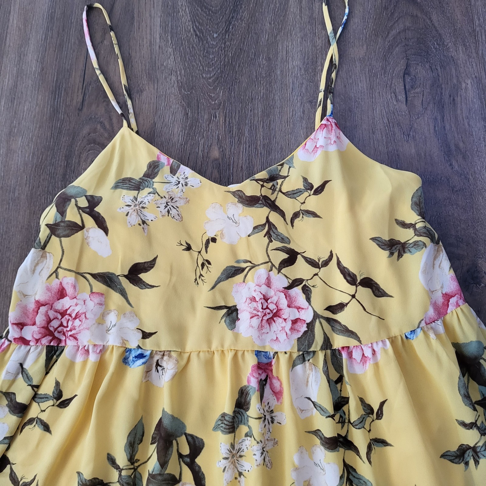 Everly Yellow Floral Tank Ruffle Layer Dress Medium Tiered Flutter Babydoll