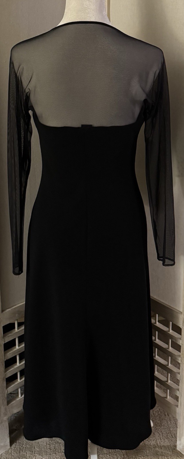 Jones New York Dress 10 Black Mesh Sleeves Romantic Sexy 46” Long Holiday Lined