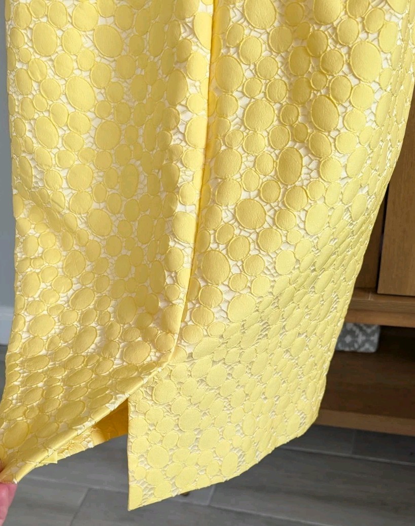 Katherine Kelly Yellow Classic 50’s Dress Scallop Perforated Sz 4 Dress
