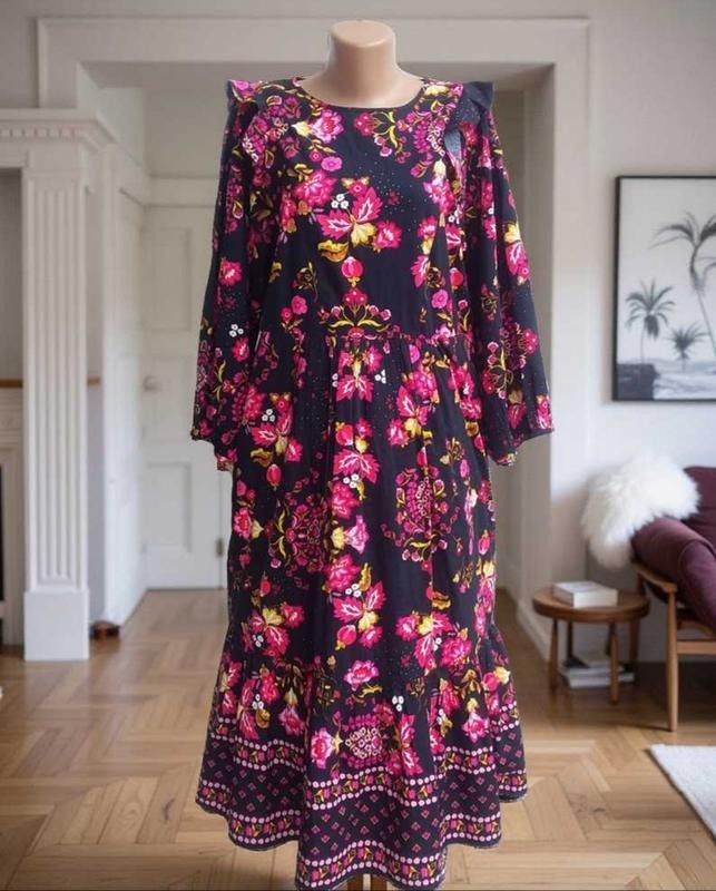 Boohoo Multicolored Botanical Print Tiered MIDI Dress Size M