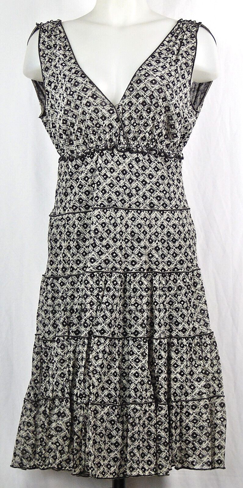 Studio M Black & White Geometric V-Neck Surplice Sleeveless Nylon Mesh Dress L