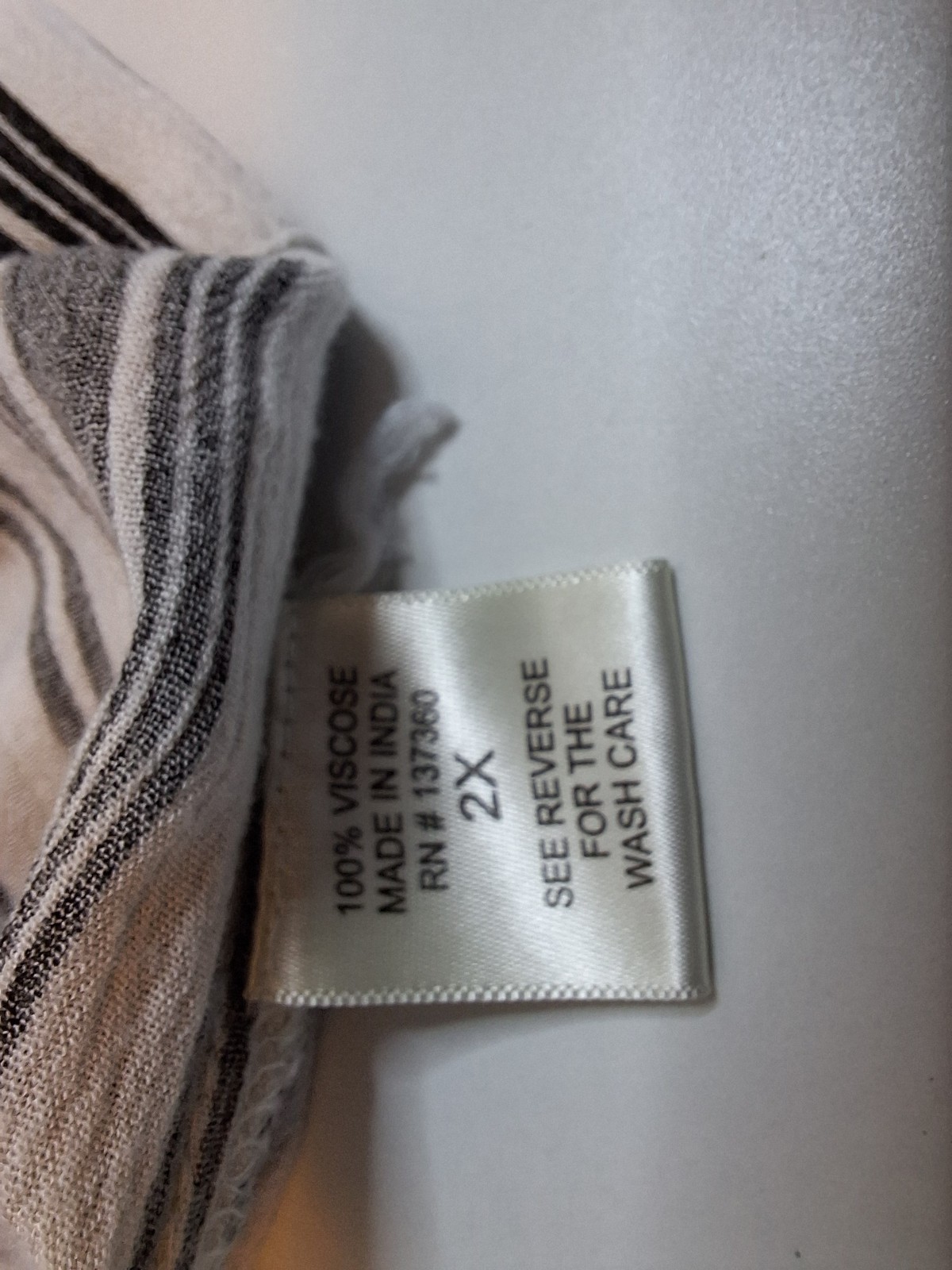 Liv 4 Truth Sleeveless 2x Blue/ White Stripes Preppy, Beach Comfort