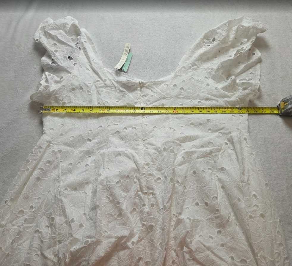 New Plus 3X Extro&Vert from Anthropologie Ada flutter-sleeve Broderie midi dress