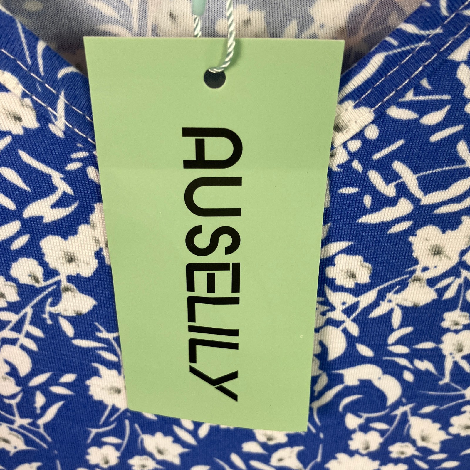 Auselily Sleeveless V-Neck Swing Tank Dress Women’s Size L Blue Ditsy Floral NWT