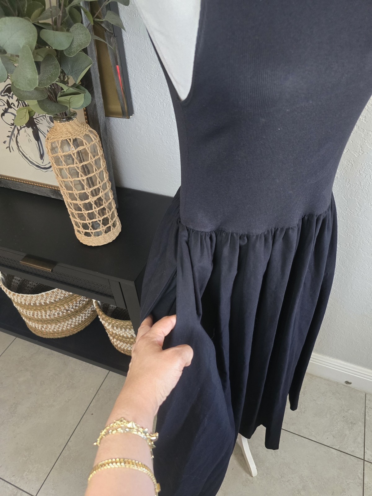 Reformation Black Mock Turtleneck Side Pockets Sai Fit And Flare Maxi Dress L