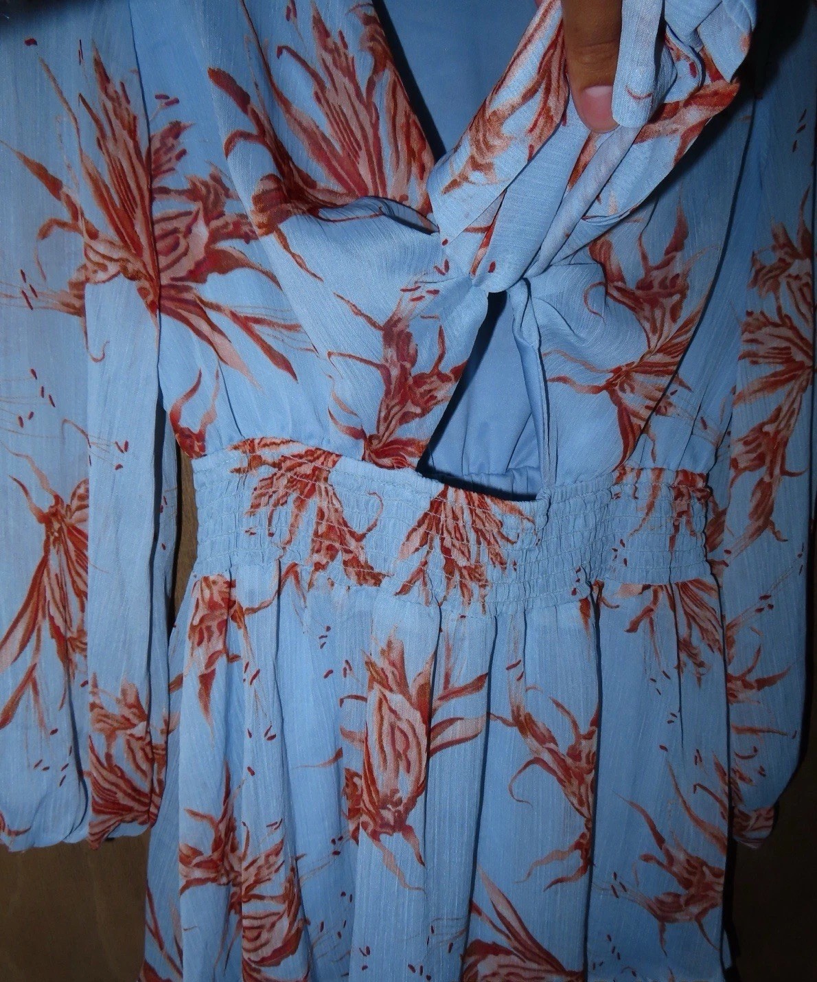 Women’s Double Lined Light Blue Flowy , Lightweight, Dress. Light Blue, L.