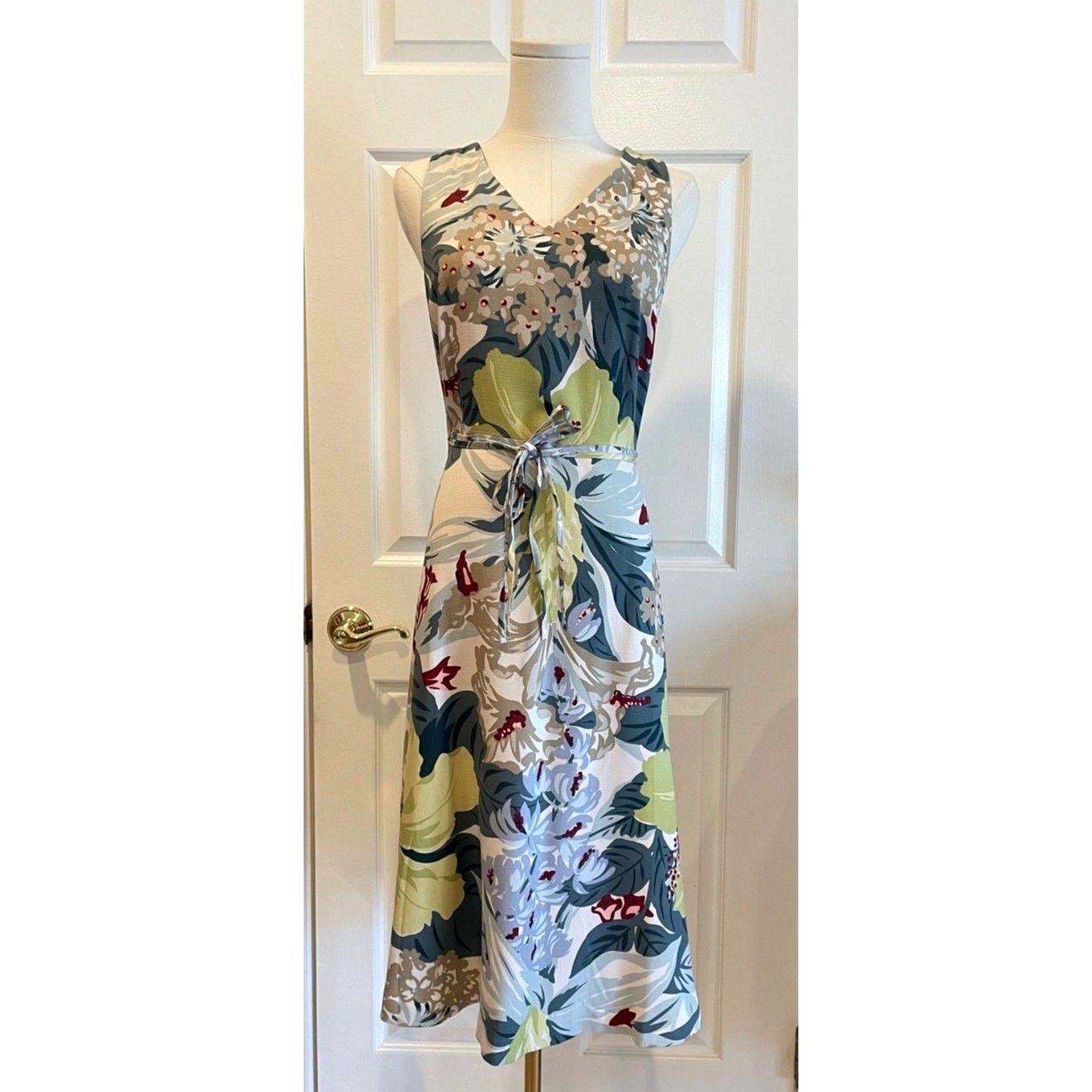 NWT Tommy Bahama Silk Floral V-Neck A-Line Midi Dress Sleeveless Tie Waist Sz 6
