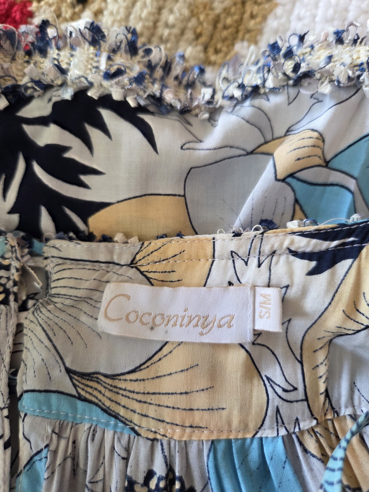 COCONINYA Size S/M Blue Beige White Floral Tiered Boho Rayon Midi Dress