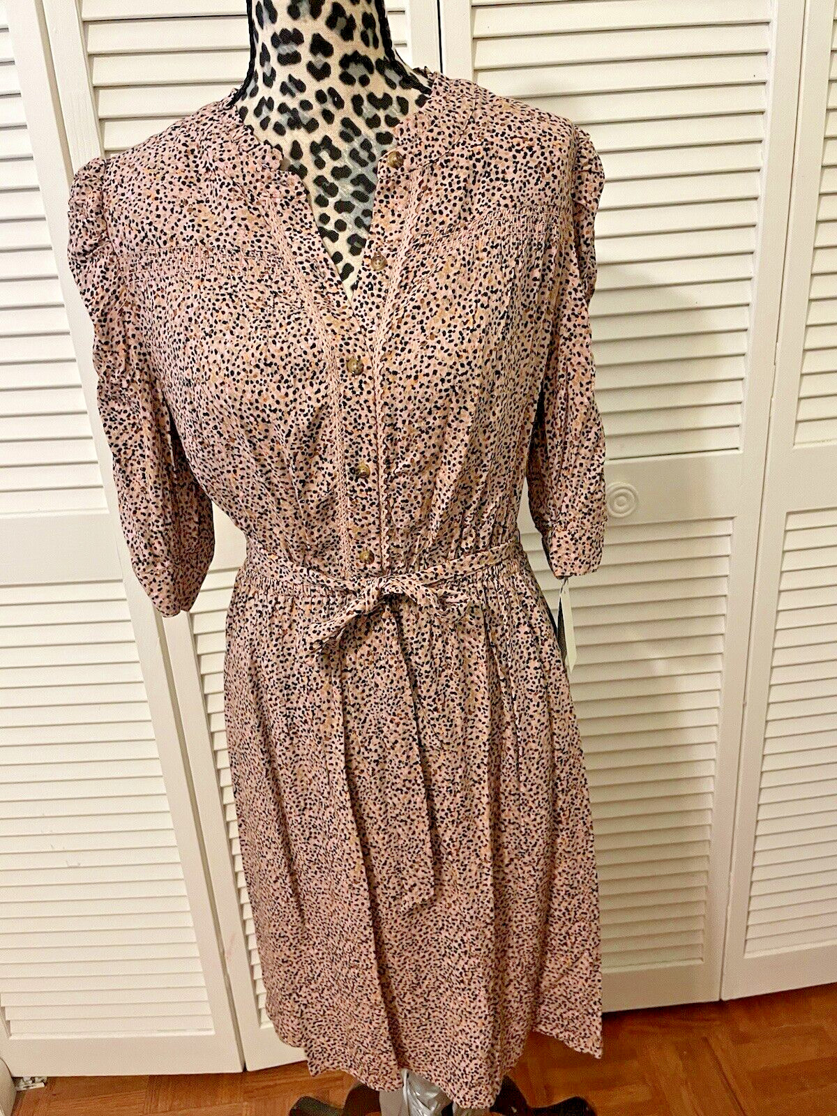 Democracy Dress S Rounded neckine buttons to elastic waist tie belt mulitcolor