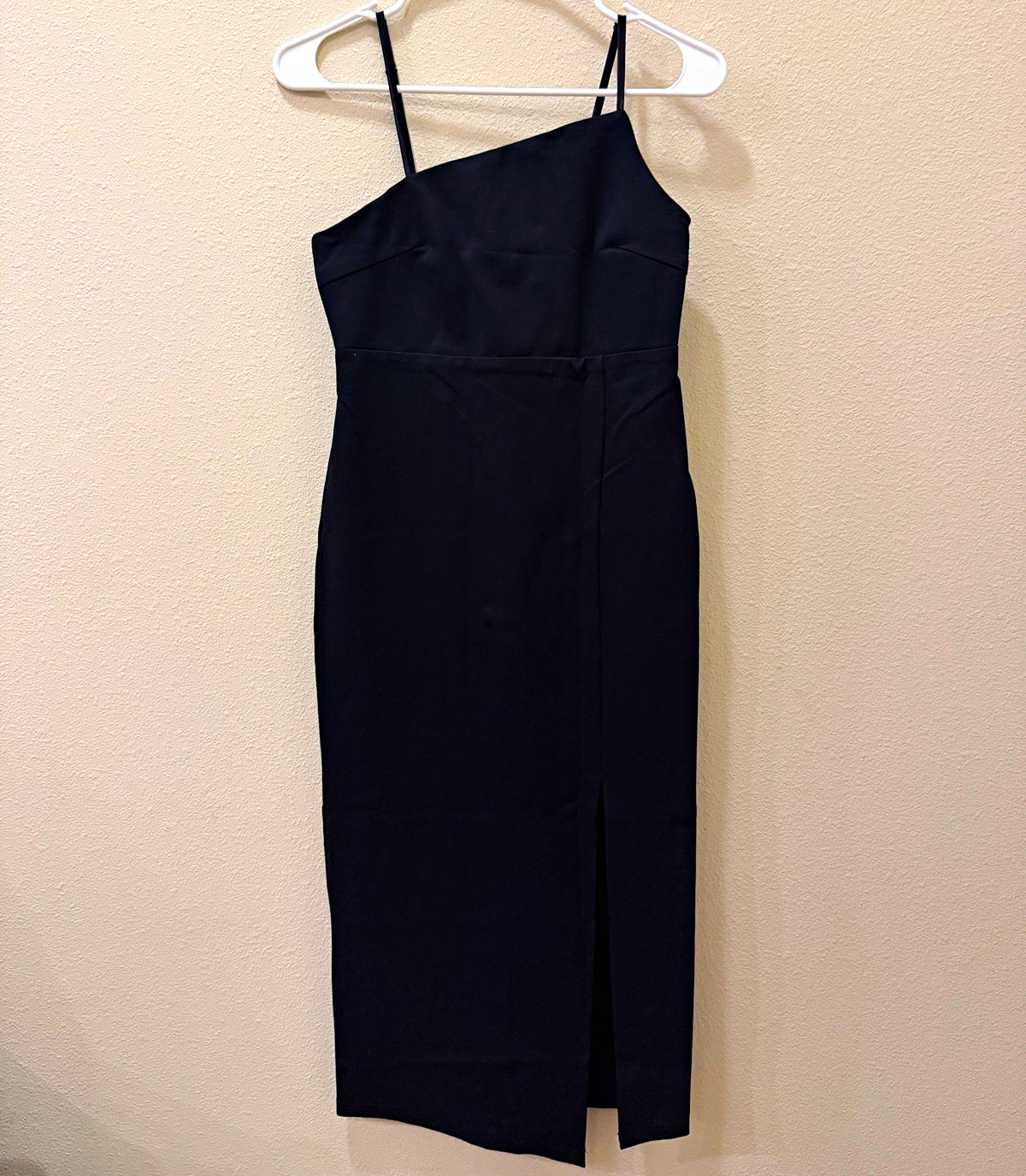 Petal & Pup Women’s Black Zahra Mini Dress Asymmetrical Neck Cocktail Party Size