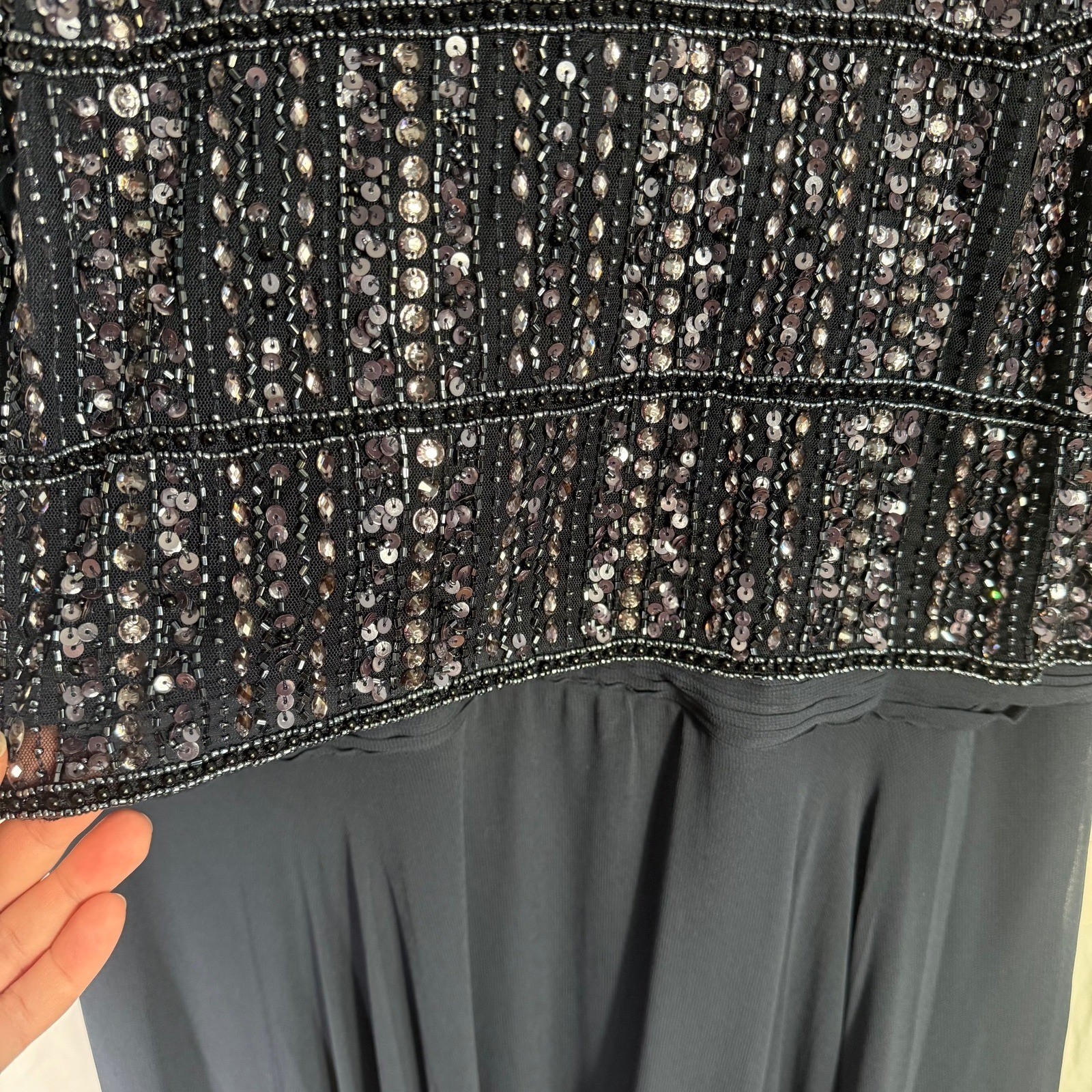 Mac Duggal 9180 Midnight Blue Beaded Sequin Chiffon Gown Dress Womens 12 NWT