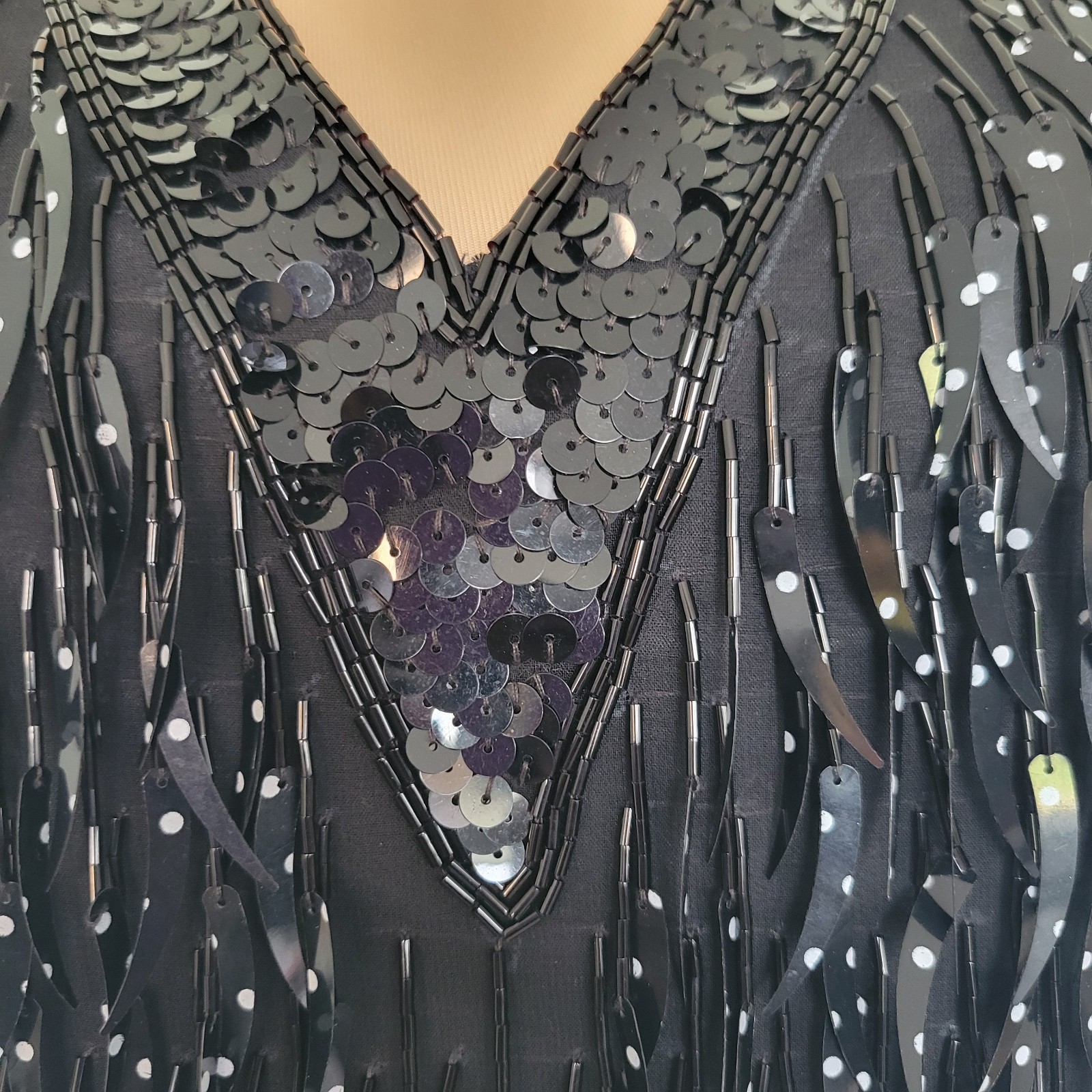 Vintage 100% Silk Black Polka Dots Sequined Beaded Fringe V-neck Dress Sz Medium