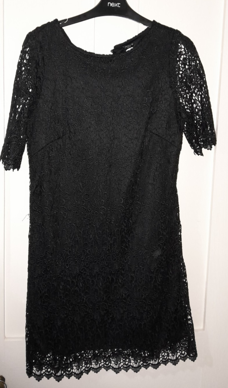 Ladies La Redoute Black Lace Short Sleeved Midi Dress Size 10 – VGC – Worn once