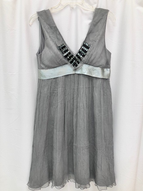 TANGO beaded 100% silk tulle satin V-neck midi cocktail party dress size L gray