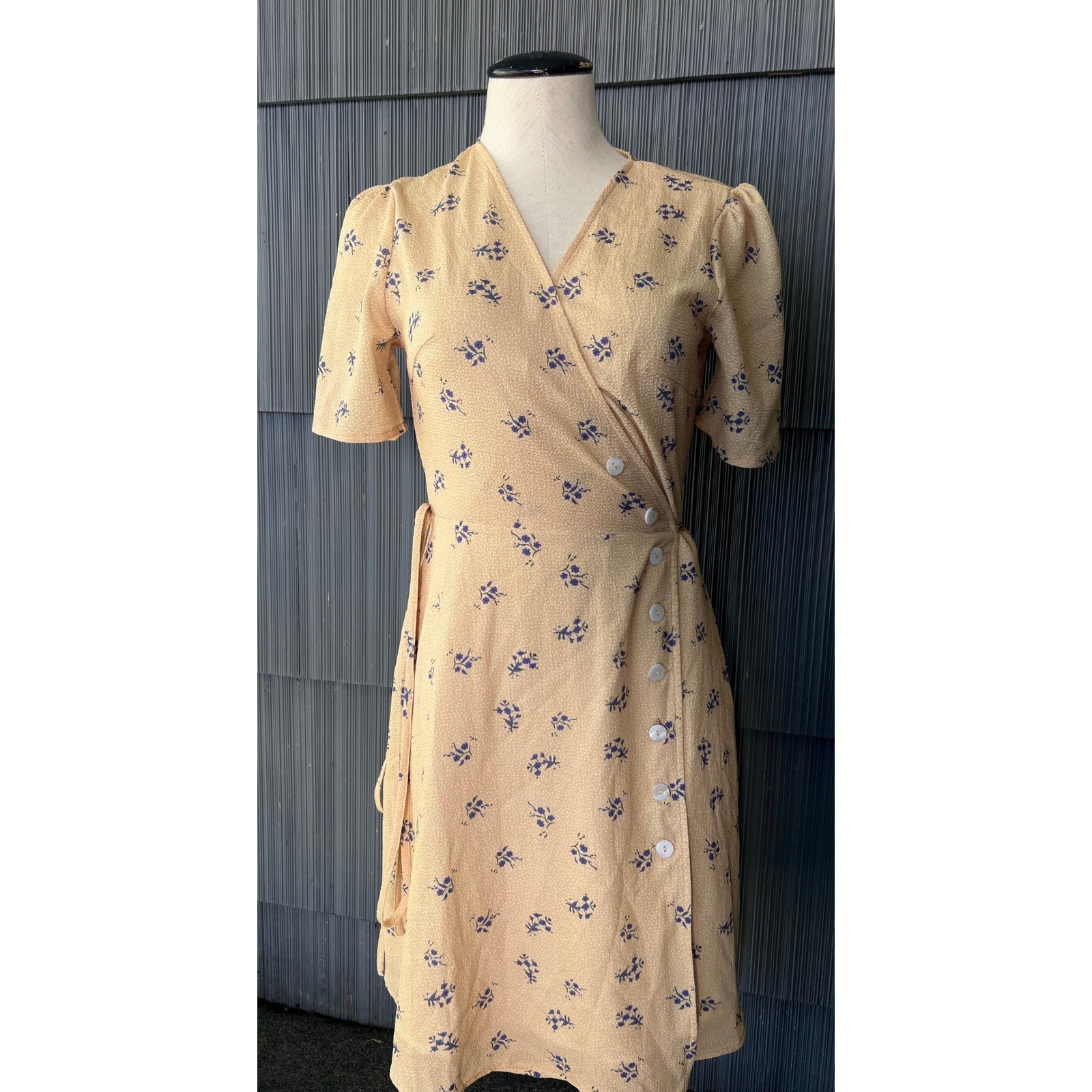 Rihoas Yellow Floral Wrap Midi Dress Vintage-Style Cottagecore Button Detail XS