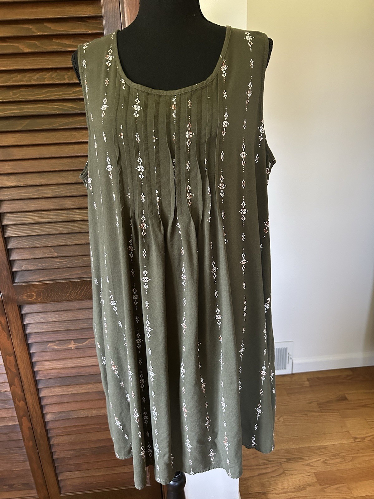 Sonoma Olive Green Mini Dress with Subtle Print 100% Rayon size XL
