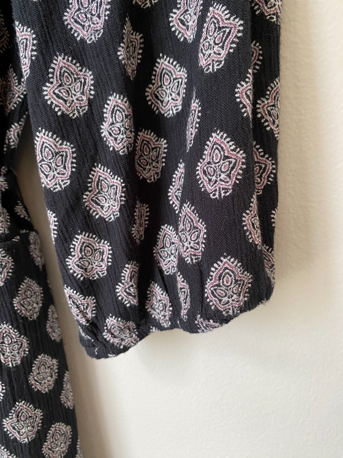Caslon Women’s Medium Patterned Boho Peasant 3/4 Sleeve Tunic Dress Black