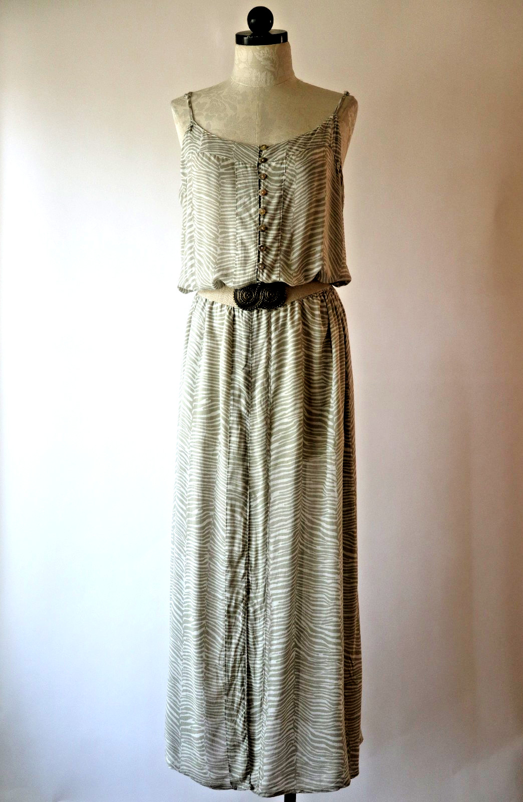Pineapples Tan White Animal Print Buttoned Long Maxi Strappy Sundress Women M