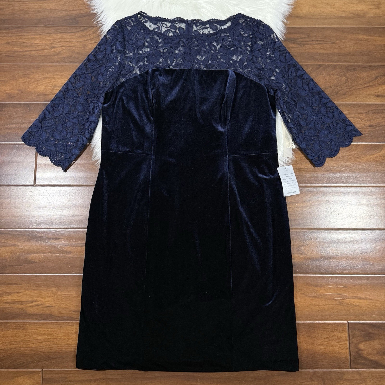 Eliza J Women’s Size 18 W Navy Blue Lace & Velvet Sheath Dress