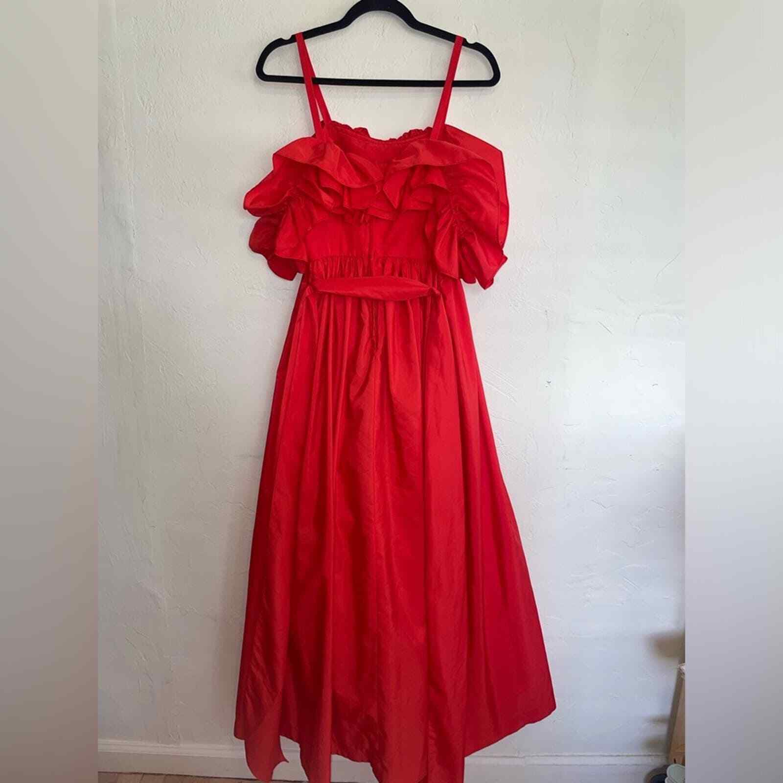 Vintage TD4 Southern Bell Debutant Off Shoulder Ruffle Ballgown Size XS