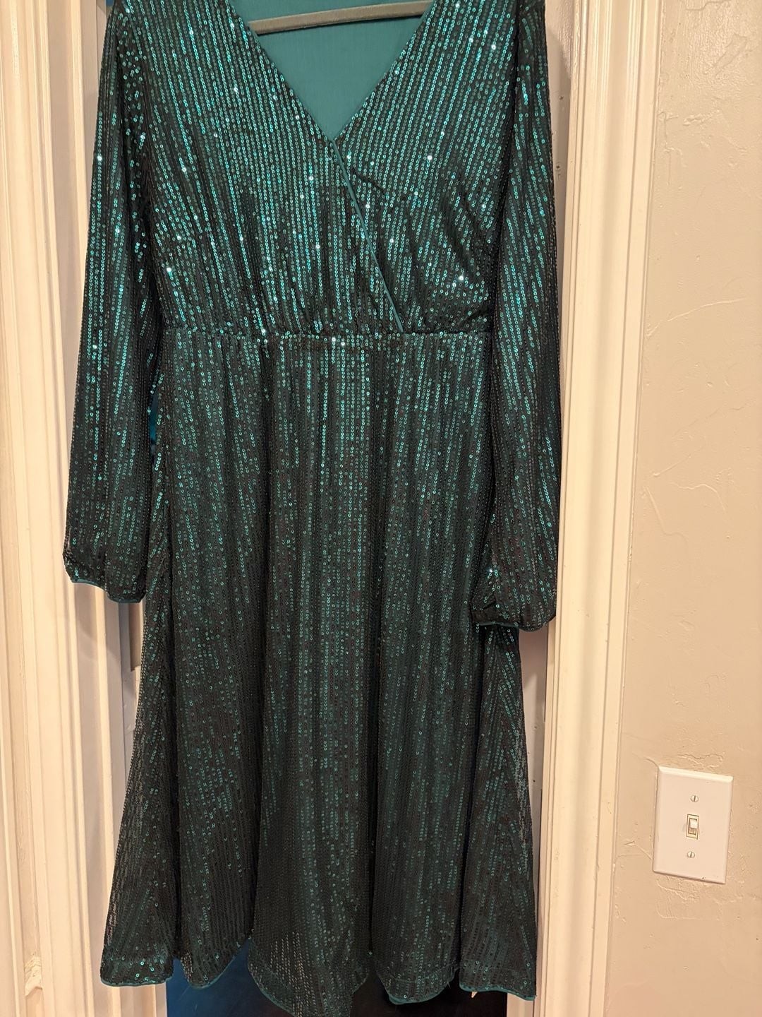BloomChic Emerald Green Sequin Long Sleeve Wrap Midi Dress