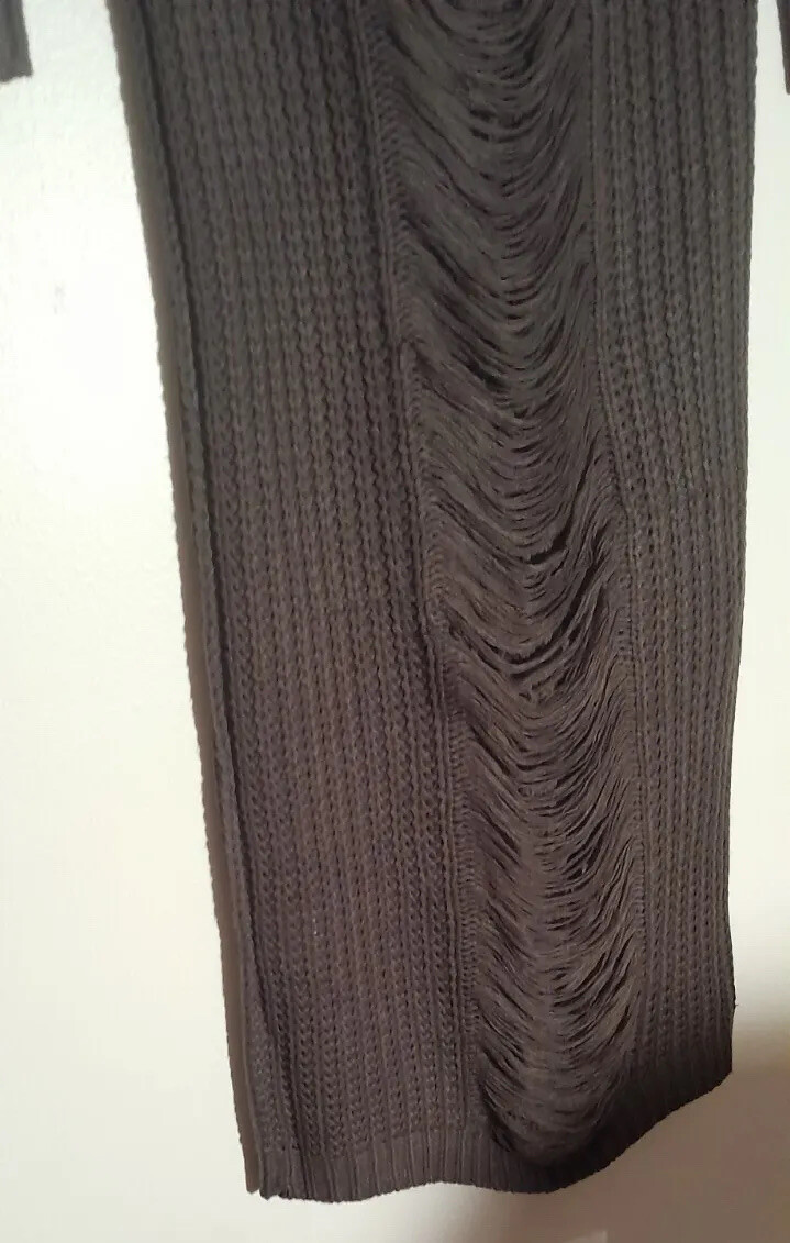 NWT Hera Collection Long Sleeve Chunky Knit Shredded Sweater Dress S/M Green