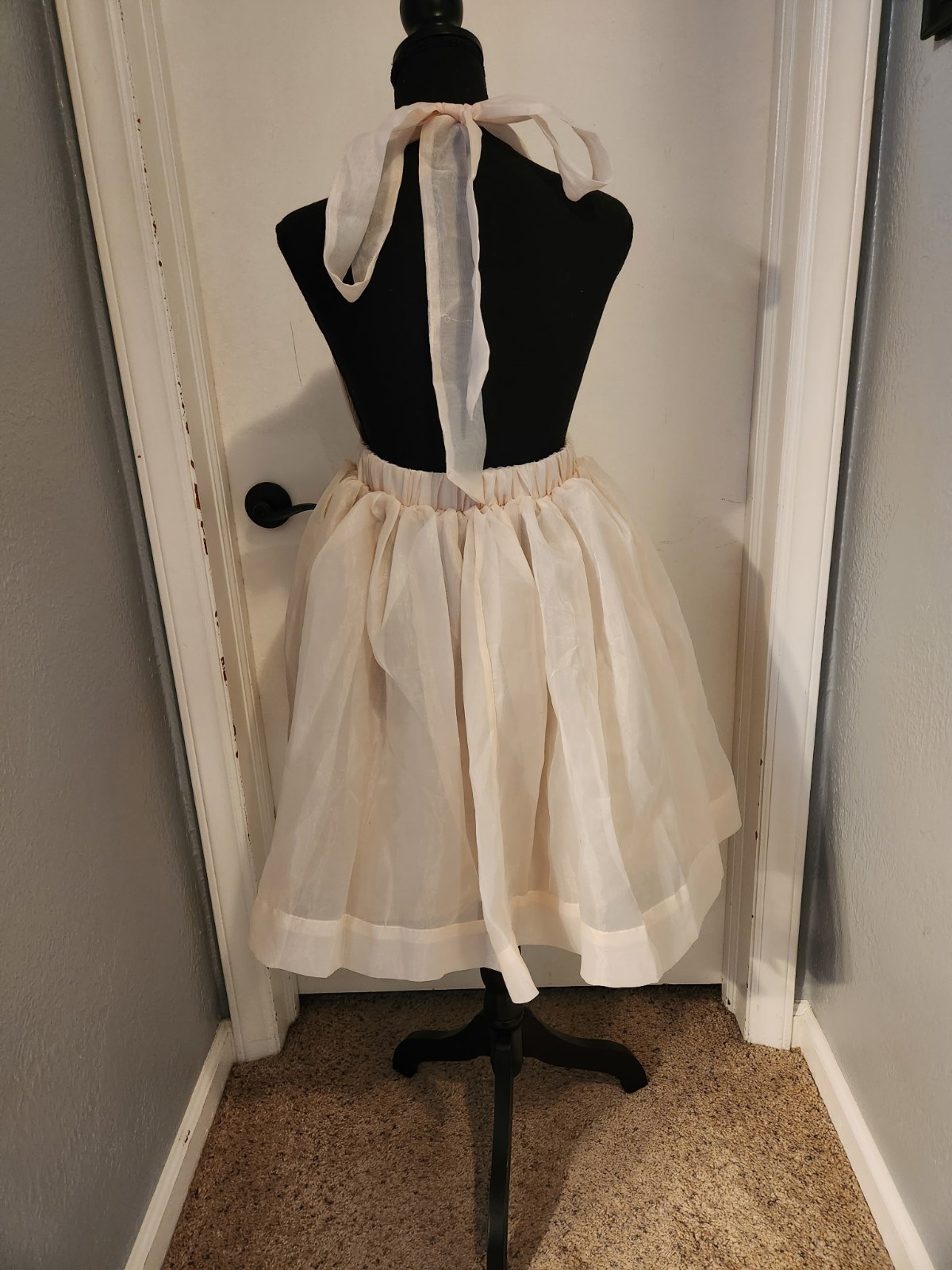 Akira Ivory Halter Backless Fit & Flare Organza Bow Tie Short Dress Size M