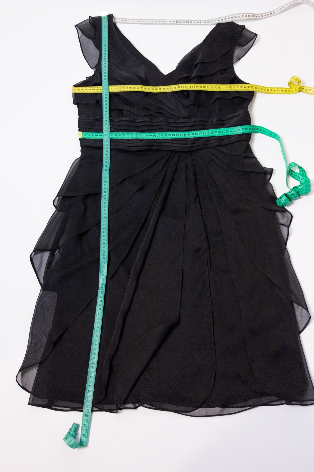 Adrianna Papell Black Chiffon Cocktail Dress Pleated Ruffle Knee Length US 16