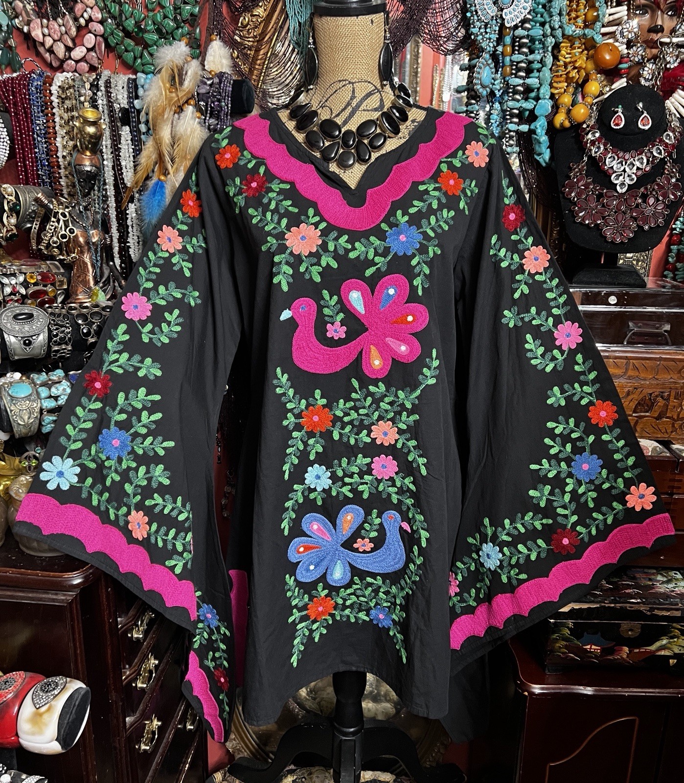 BEAUTIFUL IDIOLA DESIGNS MEXICAN EMBROIDERED PACHAMAMA ANGEL DRESS WEDDING L