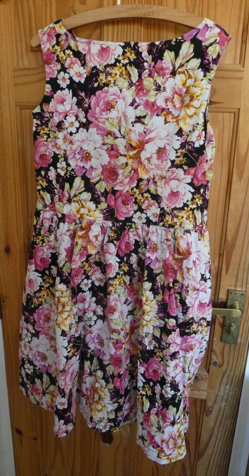 LINDY BOP BLACK WHITE PINK floral MIDI DRESS – 12 CALF LENGTH ROCKABILLY