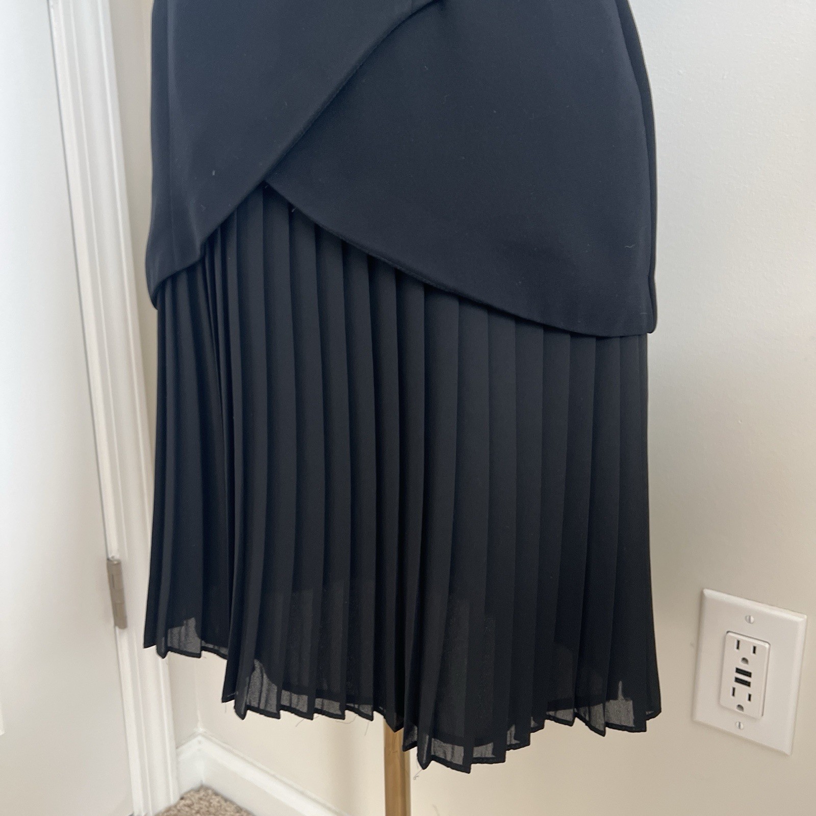 Black y2k pleated dress, size 2 from YL by Yair