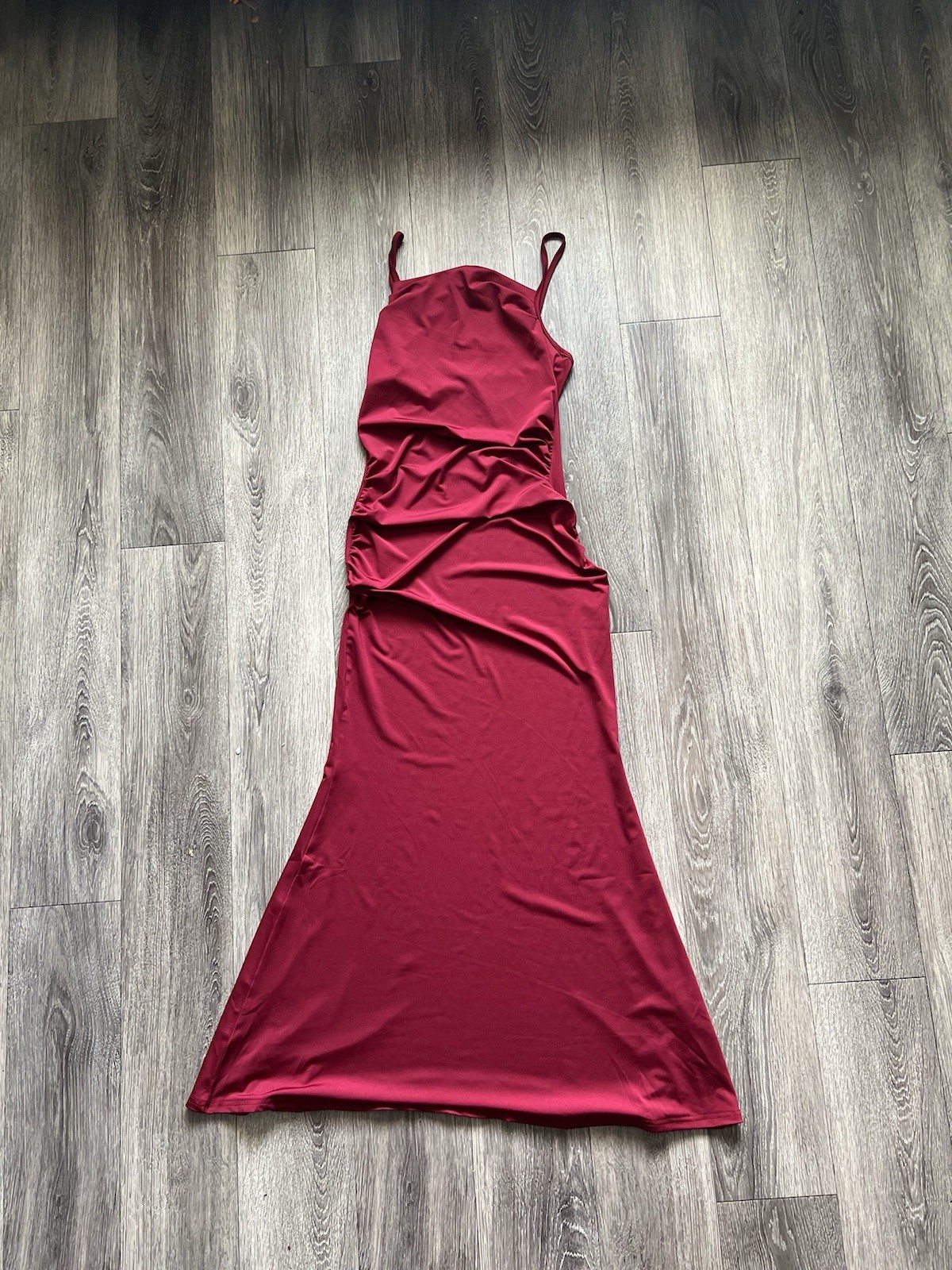 Women’s burgundy Solid Ruched Spaghetti Strap Sleeveless Maxi Dress Size S