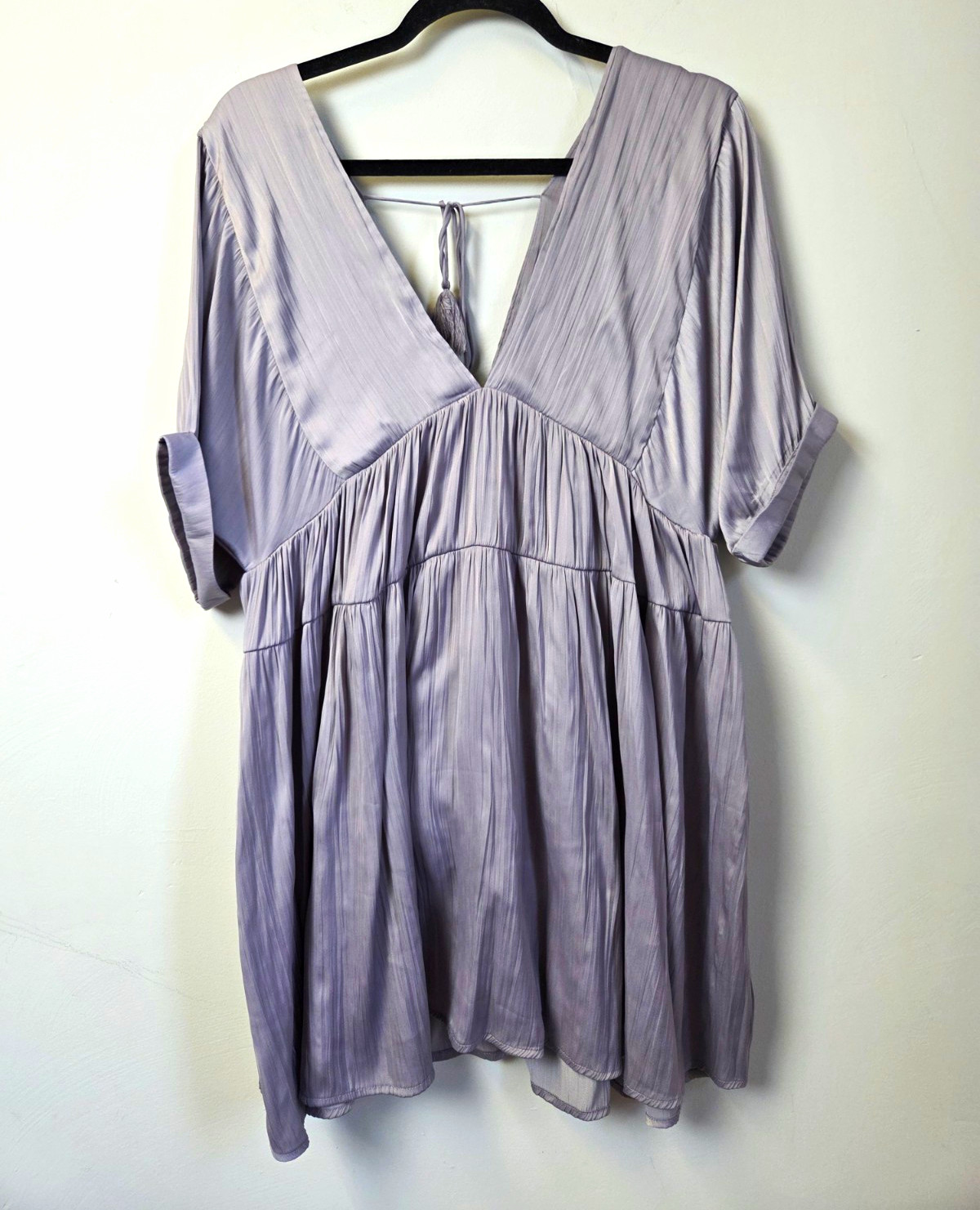 Free People Purple V-Neck Short Sleeve Pleated Tie Back Mini Dress Rayon S