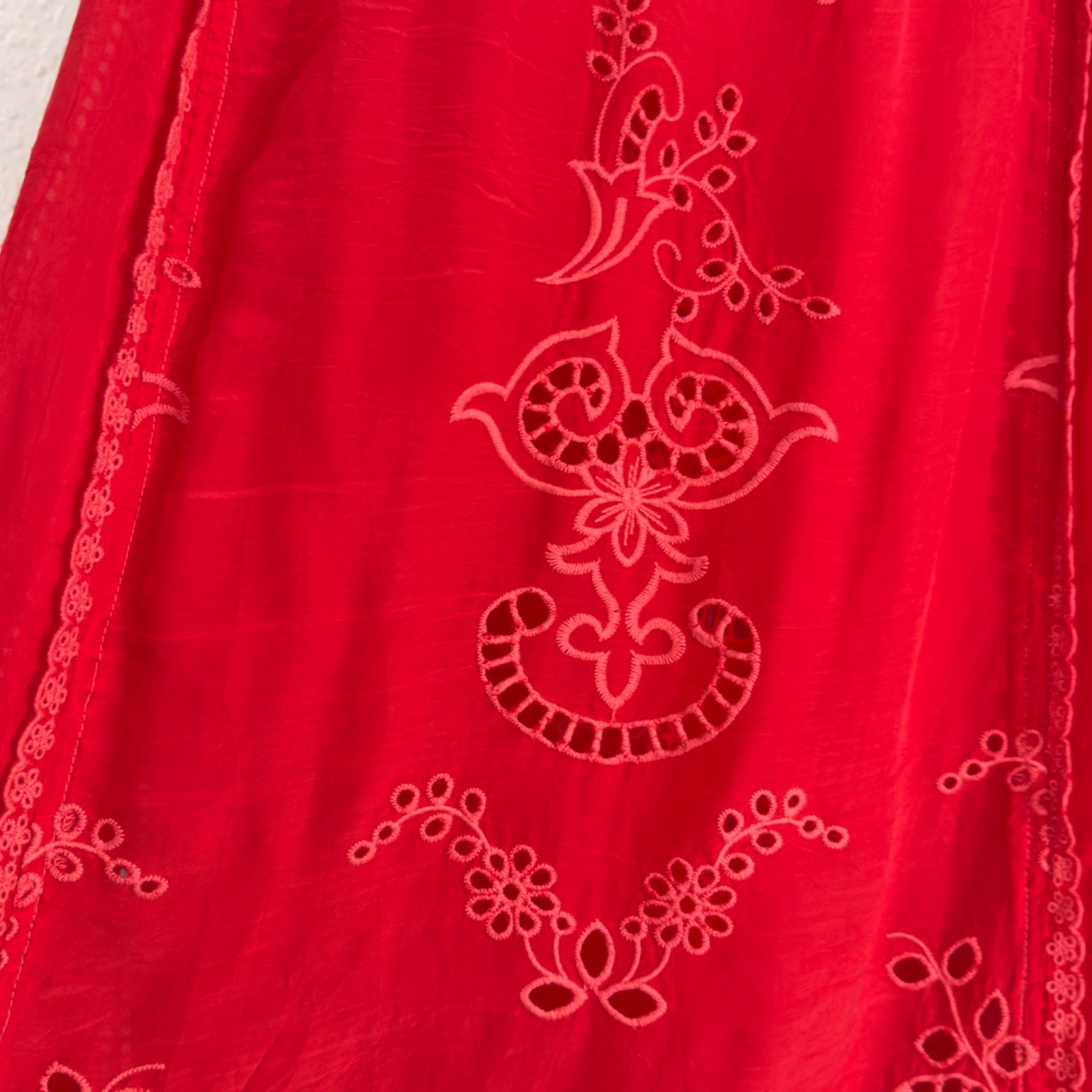 Johnny Was Rhodes Sleeveless Shift Dress Scarlet Red Embroidered Eyelet Accent M