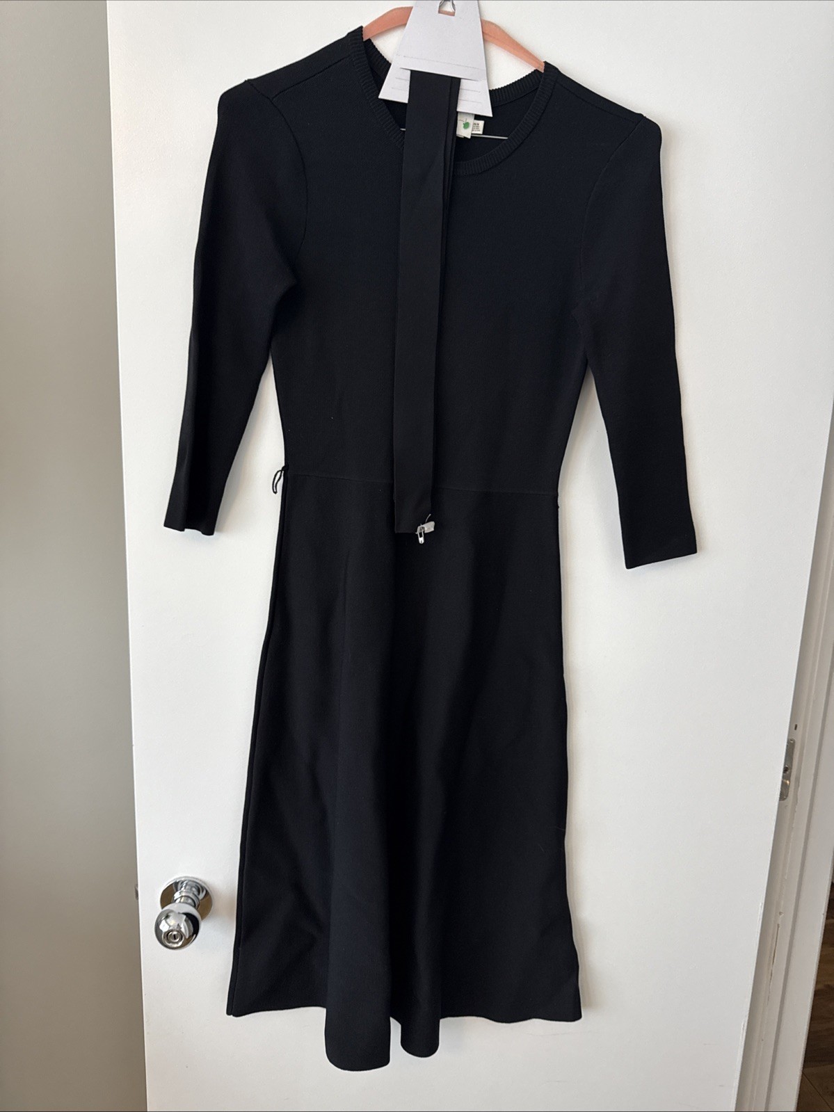 Women’s Black Eliza J Sweater Dress Size Medium 3/4 Sleeve Knee Length