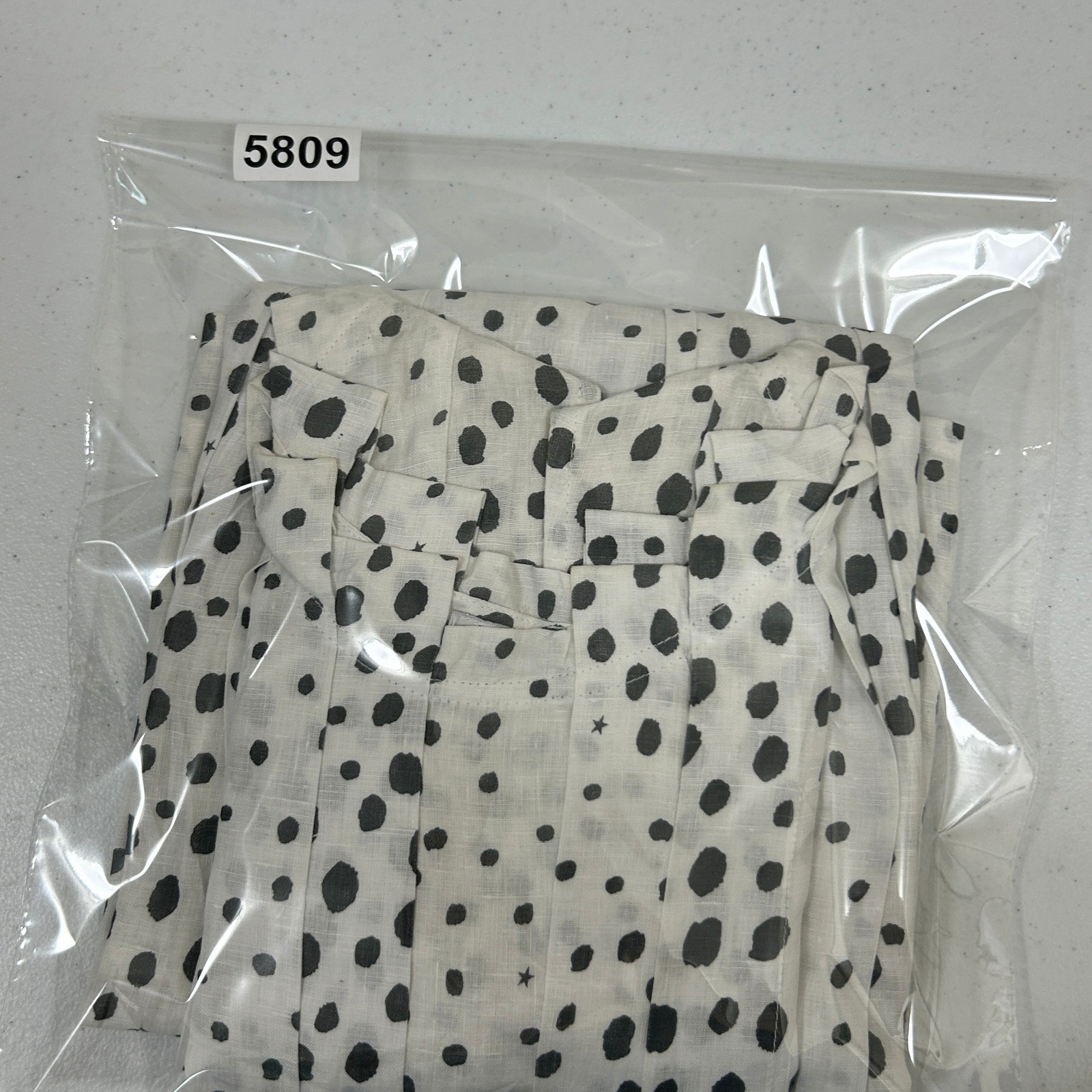 White Black Polka Dot Pintuck Pleated Linen Blend Sleeveless Shift Dress Pockets