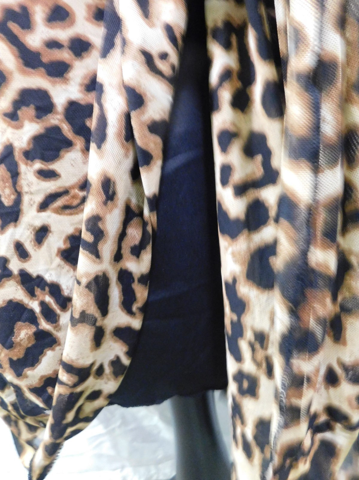 CACTUS AND PEARL LEOPARD PRINT MAXI DRESS SIZE MEDIUM LINED SEMI SHEER SLEEVES