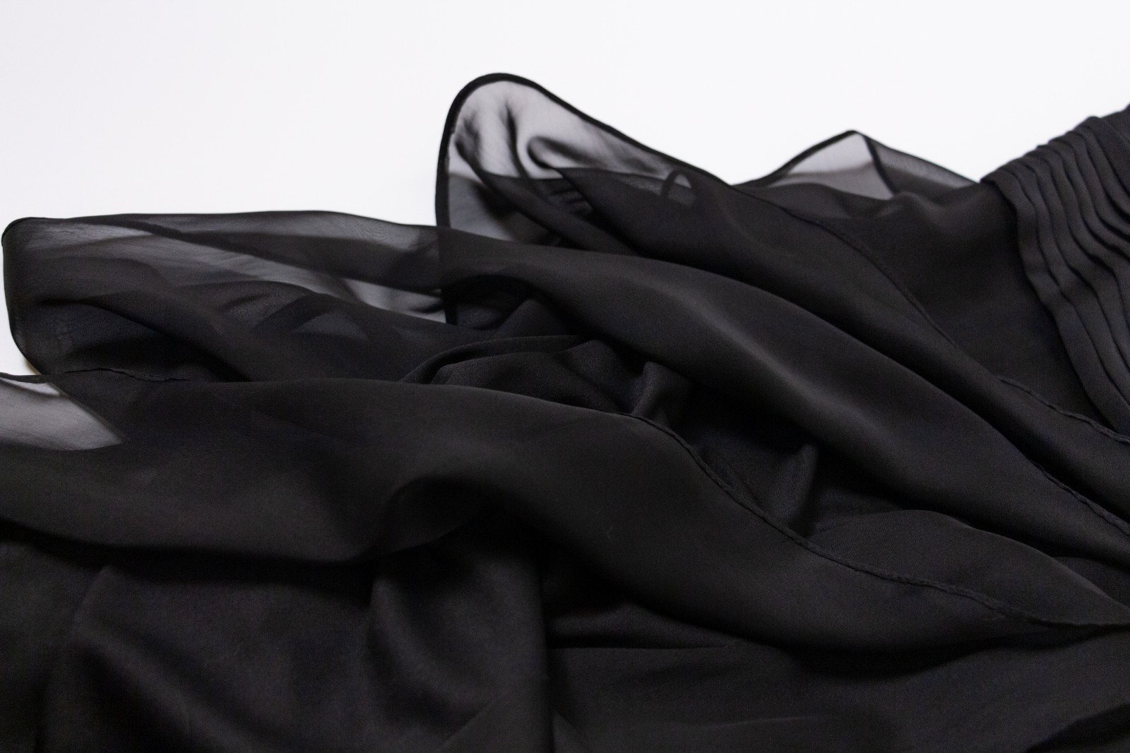 Adrianna Papell Black Chiffon Cocktail Dress Pleated Ruffle Knee Length US 16