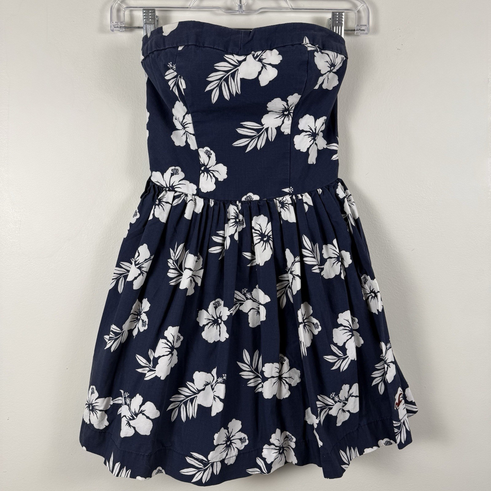 Y2K Hollister Strapless Skater Mini Babydoll Dress Size XS Blue Floral Hawaiian