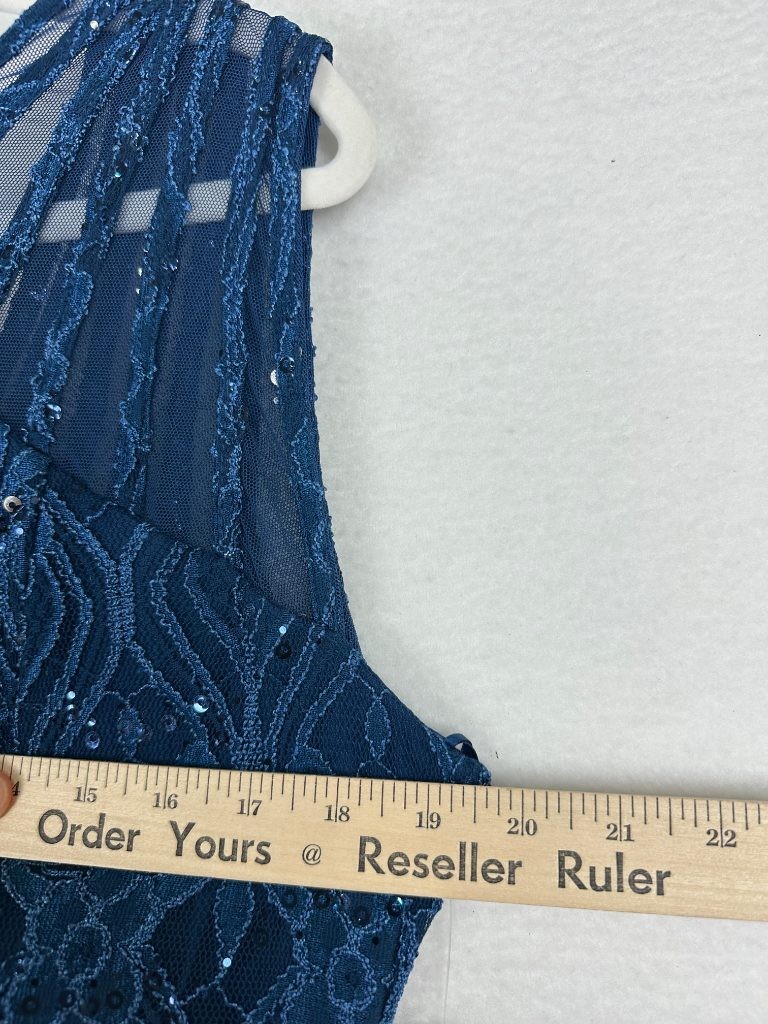 R & M Richards Gown Size 16 Sequin Lace Illusion Peacock Blue Mother of Bride