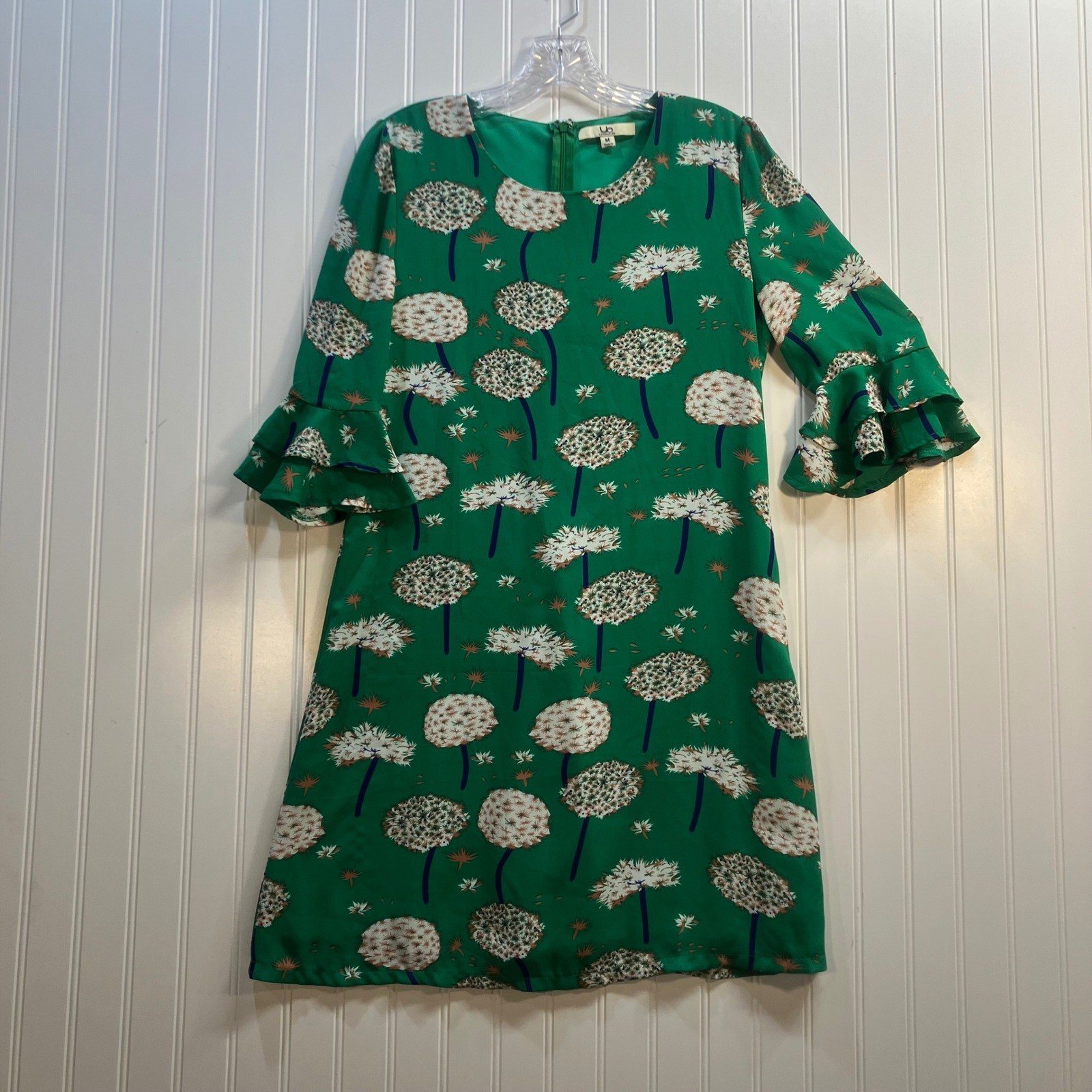 YA Los Angeles Green Dandelion Print Ruffle Bell Sleeve Shift Dress M Flounce