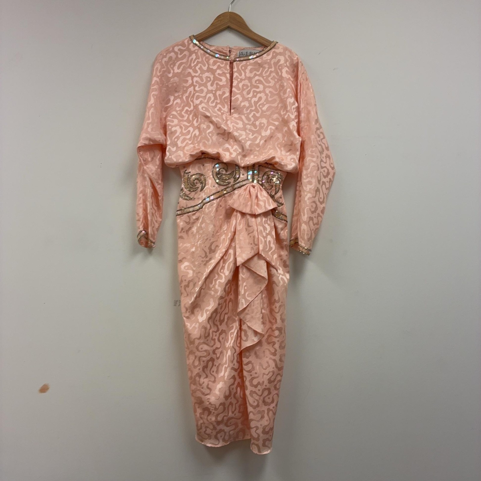 Vintage A.J. Bari Dress Womens 4 Pink Sequin Formal Long Sleeve Blouson Midi 80s