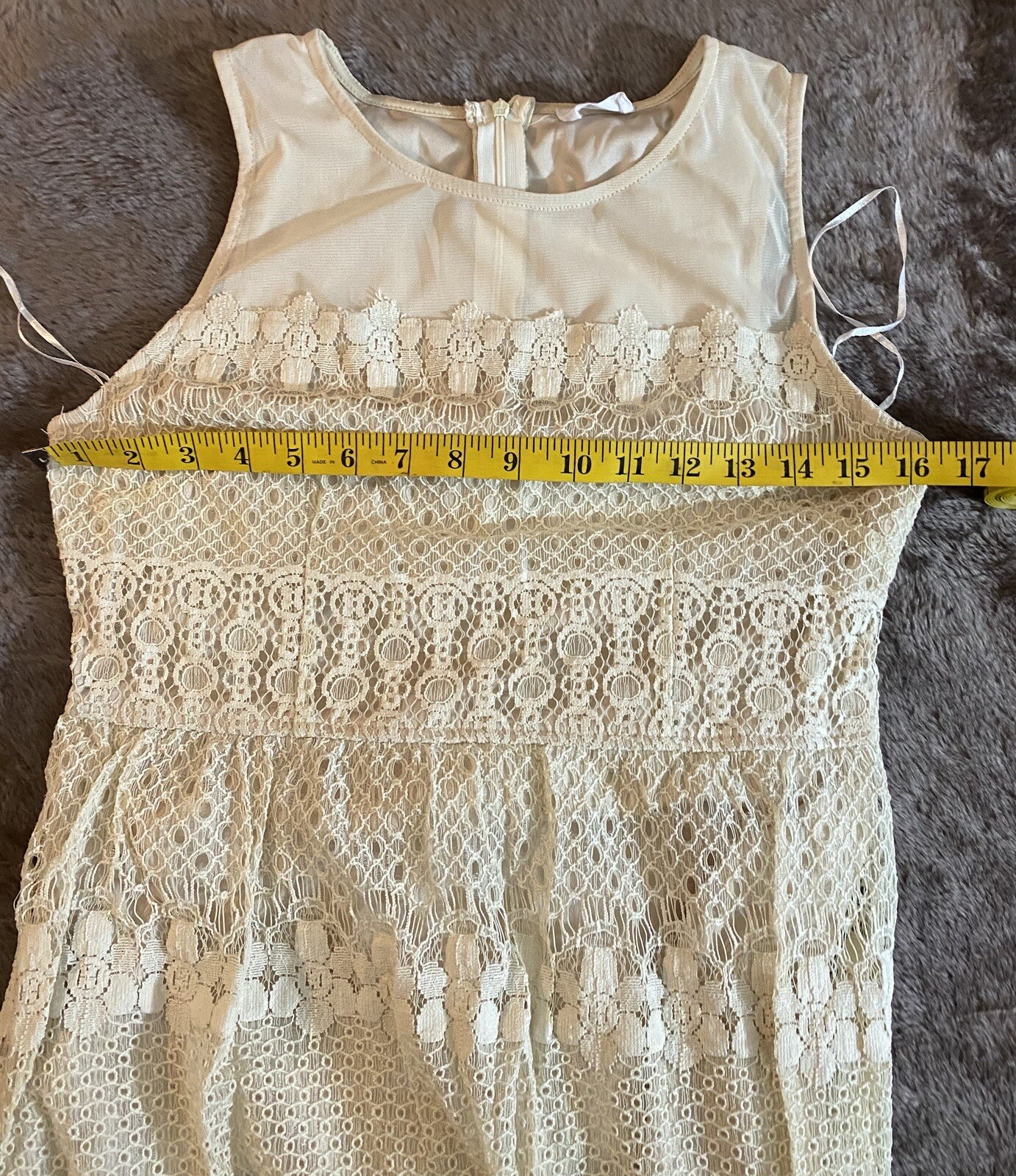 WANNA B Womens Medium Sleeveless Lace Overlay Lined Cream Color Dress