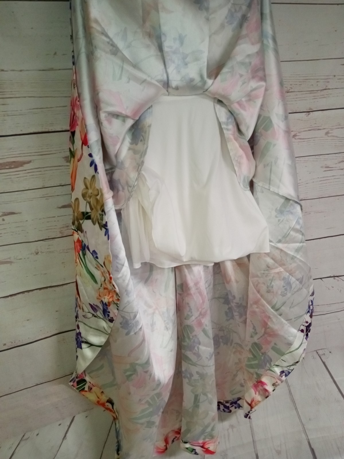 “Speechless” Formal Dress high low White & Floral Size 3 with pockets 34in. Bust