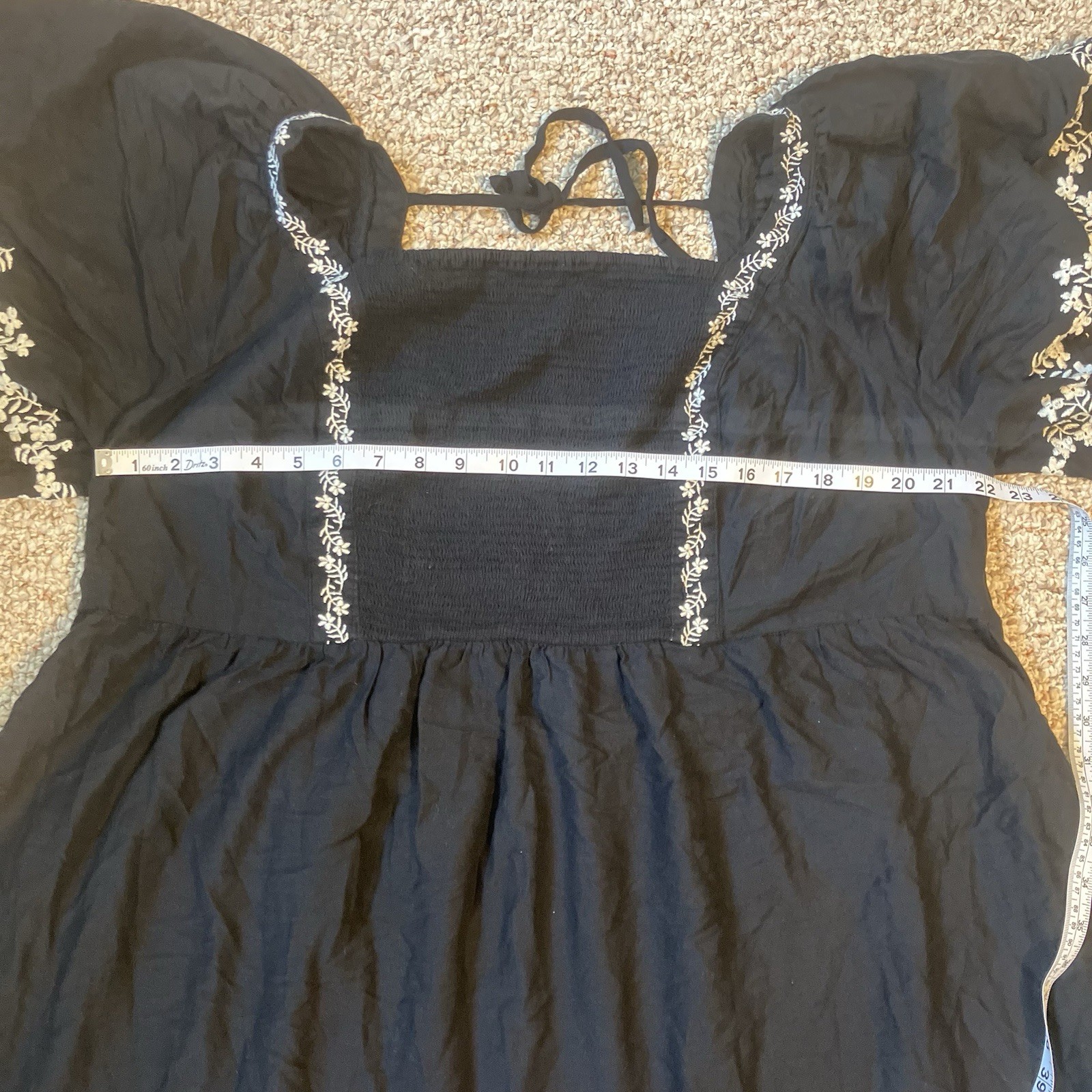 Old Navy Womens Flutter Sleeve Dress Size 3X Black White Embroidered Peasant