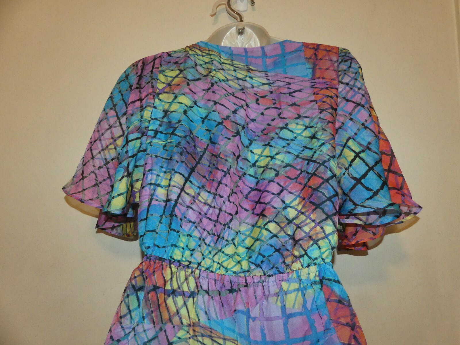 Presley Skye flutter sleeve faux wrap silk dress size XS multicolor print NWT