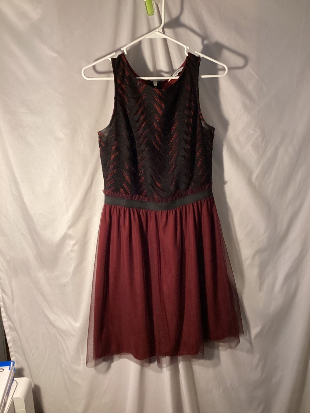 Speechless Sleeveless Lace and Tulle Fit and Flare Dress in Black and Burgundy
