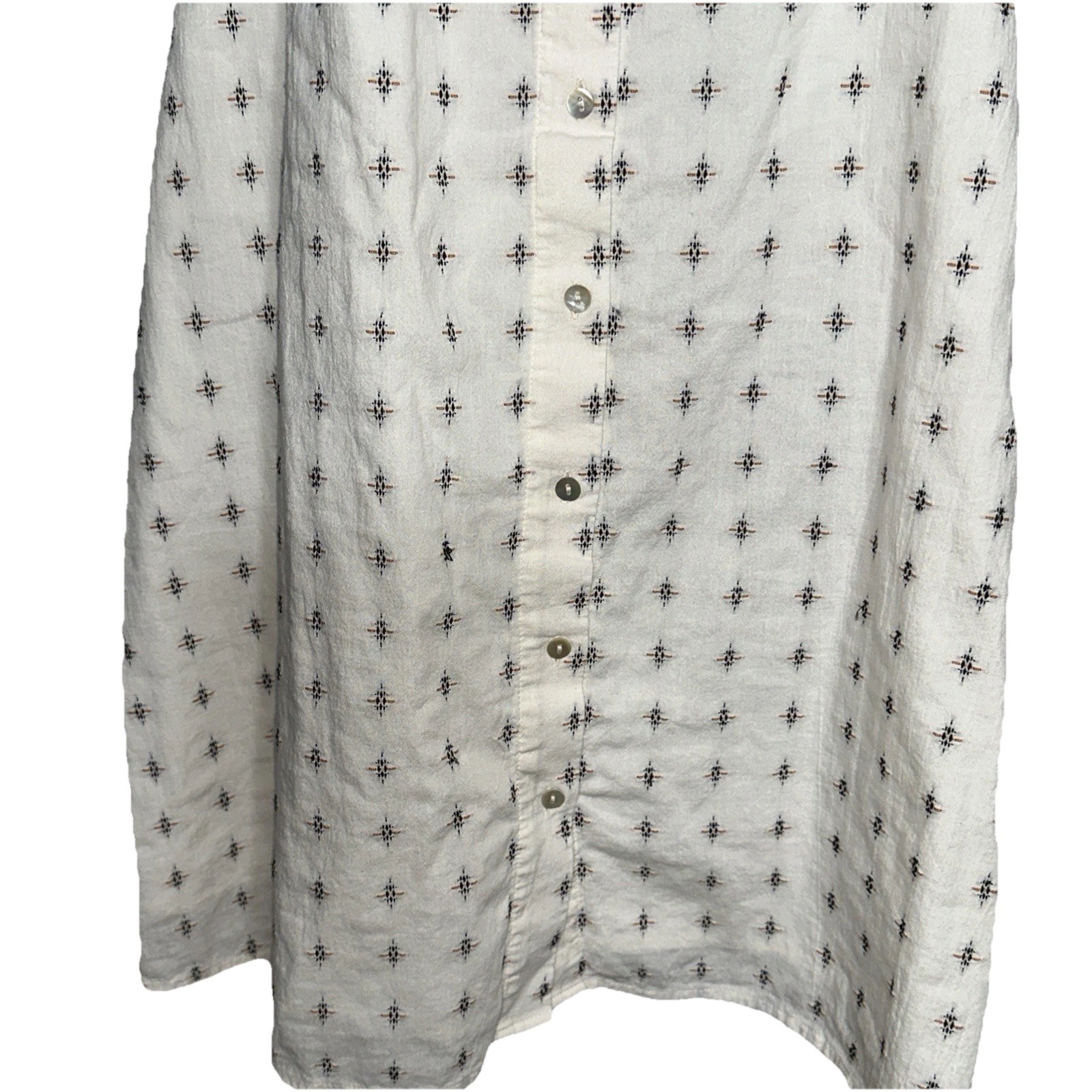 Embroidered lightweight mididress size MEDIUM Cream button down square neck