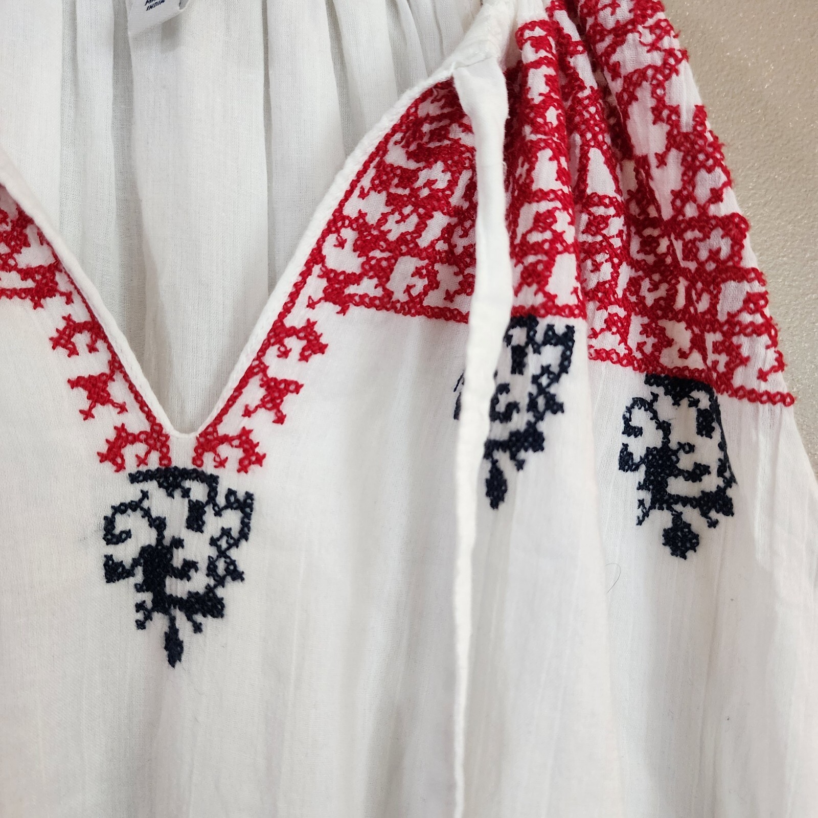 Old Navy Womens Boho Dress Size M White Sleeveless Red Embroidery High Waist