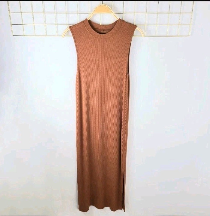 NAADAM Womens Dress Small Sleeveless Bodycon Midi Cashmere Blend-Read